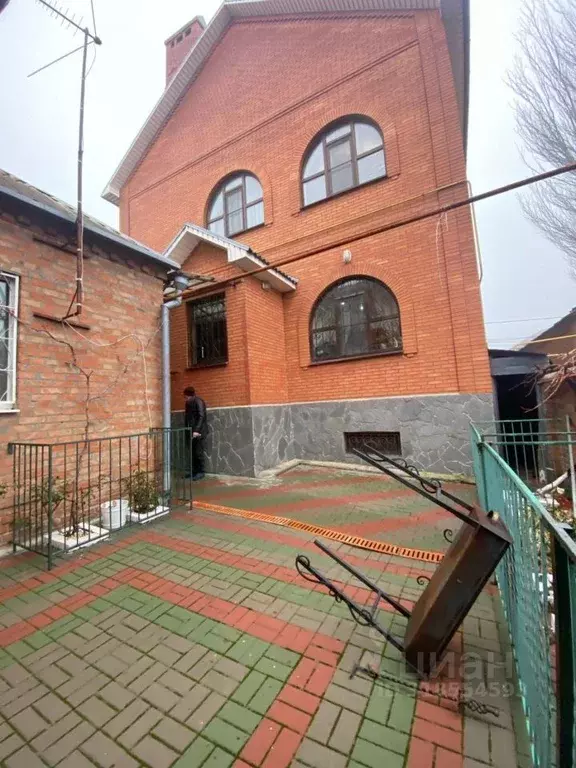 Дом в Ростовская область, Ростов-на-Дону пер. Равенства, 77А (295 м) - Фото 2