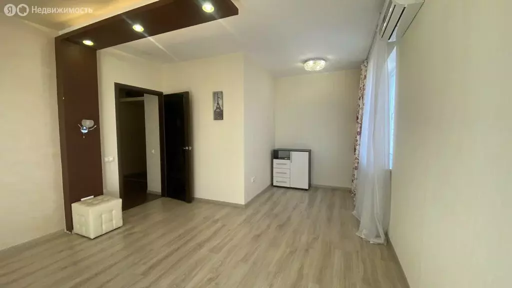 1-комнатная квартира: Волгоград, микрорайон Жилгородок, ... - Фото 2