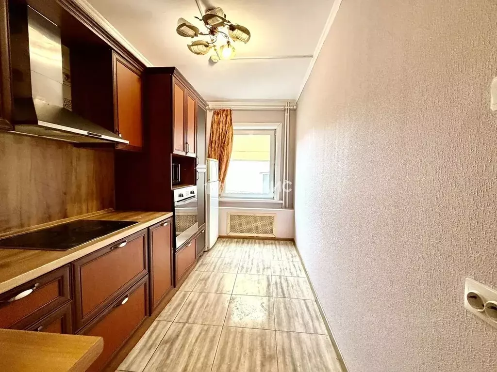 5-к кв. Иркутская область, Иркутск Байкальская ул., 216А (87.5 м) - Фото 1