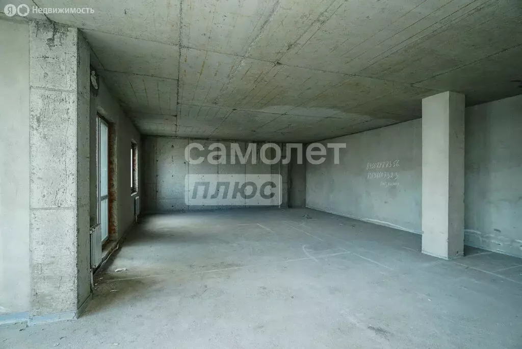 Квартира-студия: Омск, Волочаевская улица, 11/1 (119 м) - Фото 0