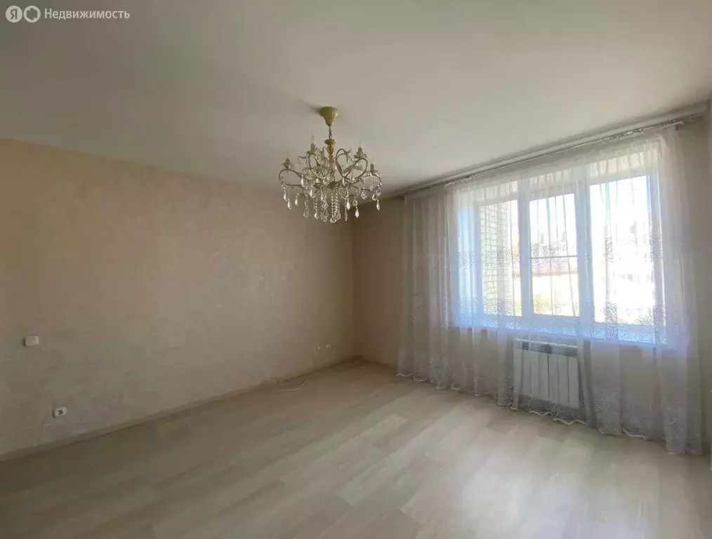 2-комнатная квартира: Медведево, посёлок городского типа Медведево, ... - Фото 1