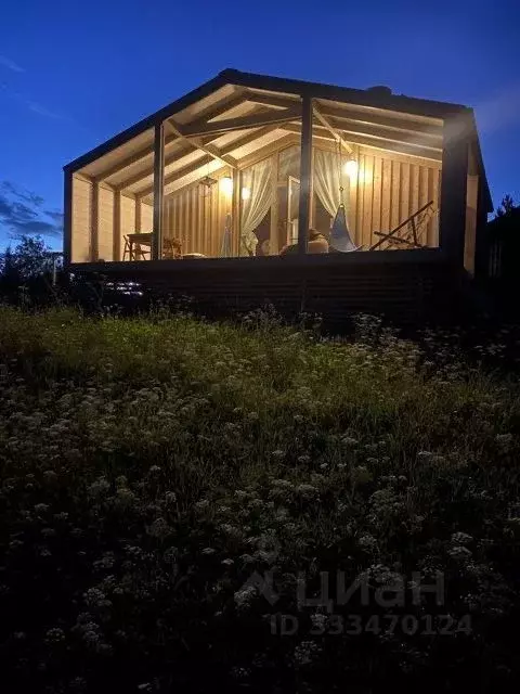 Дом в Свердловская область, Шалинский муниципальный округ, с. Сылва ... - Фото 1