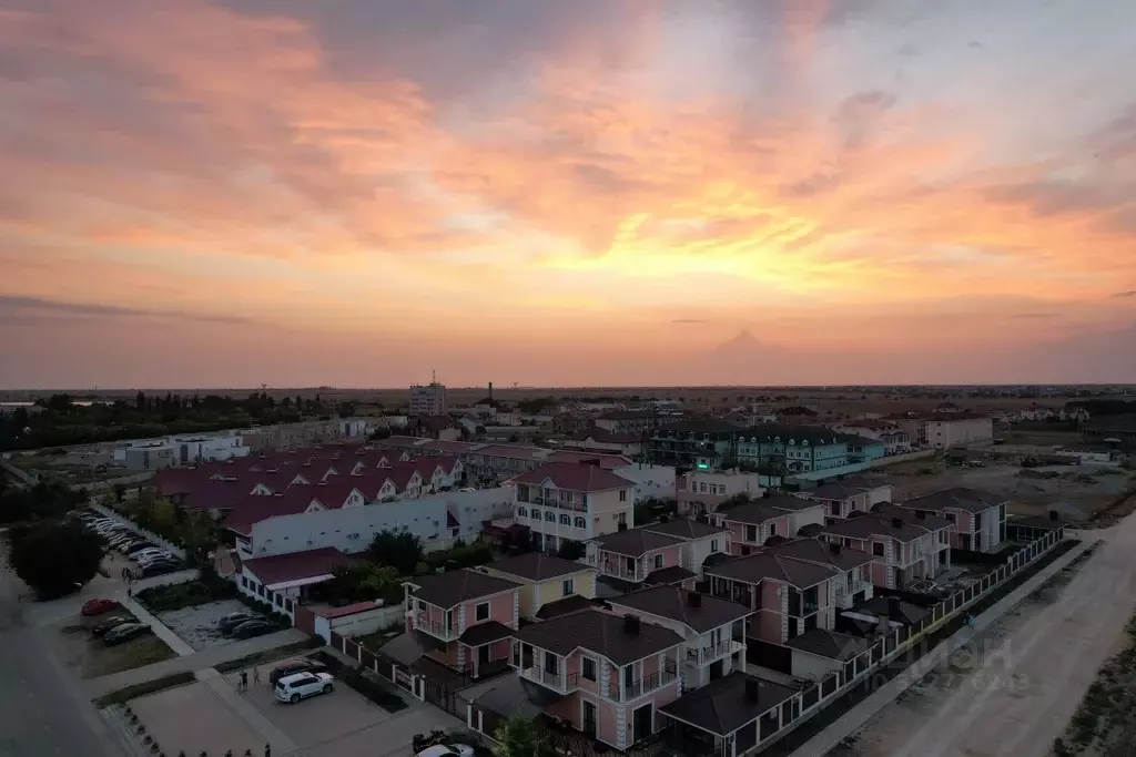 Коттедж в Крым, Евпатория городской округ, Заозерное пгт ул. Аллея ... - Фото 2