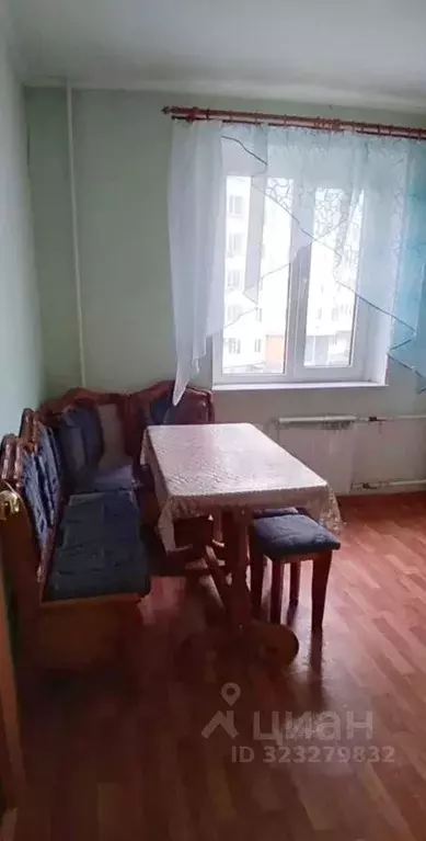 1-к кв. Курская область, Курск просп. Вячеслава Клыкова, 17 (37.0 м) - Фото 0