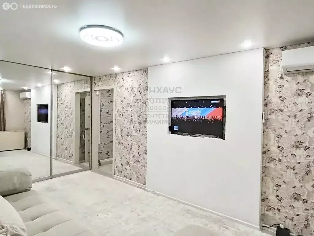 2-комнатная квартира: Нефтекамск, Комсомольский проспект, 39 (53 м) - Фото 2