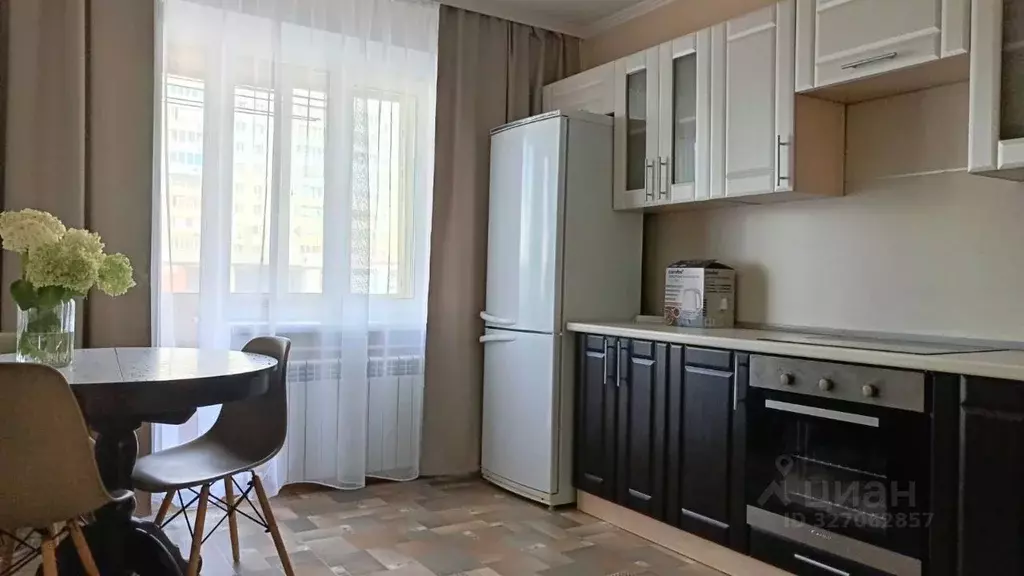 1-к кв. Татарстан, Набережные Челны Набережночелнинский просп., 5А ... - Фото 1