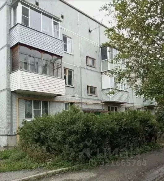 3-к кв. Вологодская область, пос. Непотягово 16 (66.3 м) - Фото 0