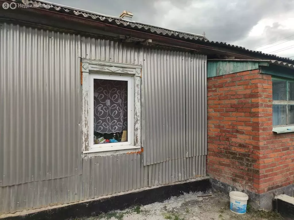 Дом в посёлок городского типа Ахтырский, улица Свердлова (40 м) - Фото 0