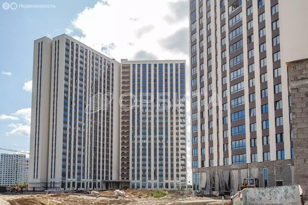 1-комнатная квартира: Тюмень, Краснооктябрьская улица, 8 (82.57 м) - Фото 2