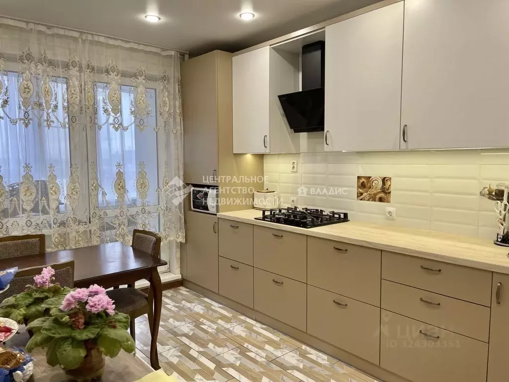 3-к кв. Рязанская область, Рязань проезд Окский, 1 (86.02 м) - Фото 1