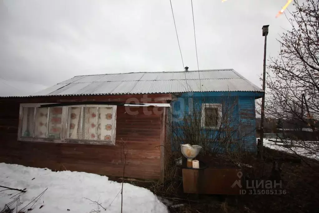 Дом в Вологодская область, Шекснинский район, Сиземское с/пос, д. ... - Фото 1