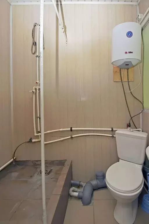 Помещение свободного назначения в Омская область, Омск ул. Гуртьева, ... - Фото 1