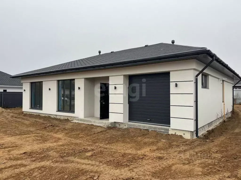 Дом в Тюменская область, Тюменский муниципальный округ, д. Зубарева ... - Фото 0