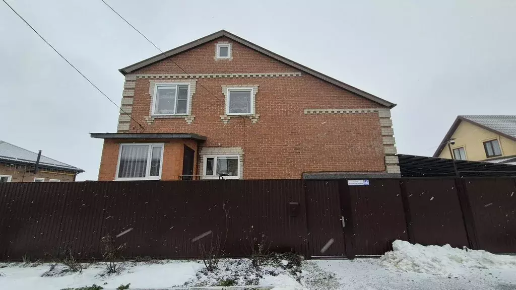 Дом в Краснодарский край, Лабинск Изыскательская ул. (215 м) - Фото 2