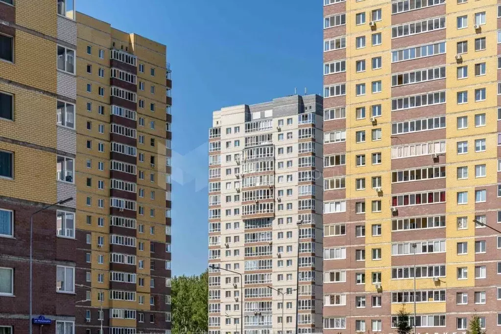 Студия Тюменская область, Тюмень ул. Мельникайте, 2к12 (30.1 м) - Фото 0