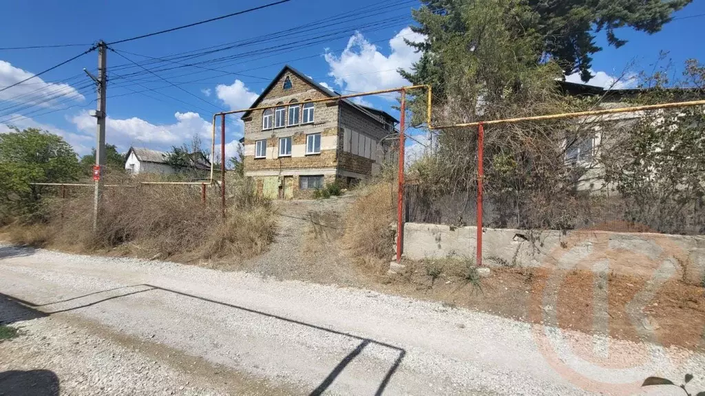 Дом в Крым, Симферопольский район, Перовское с/пос, с. Украинка ул. ... - Фото 2