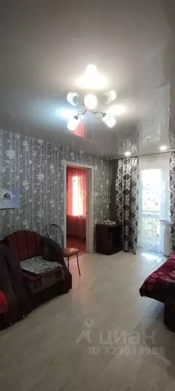 3-к кв. Волгоградская область, Волгоград ул. Кирова, 102 (57.0 м) - Фото 2