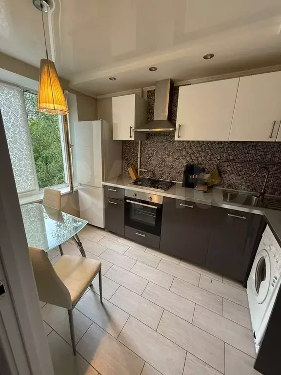 2-к. квартира, 38 м, 4/9 эт. - Фото 0
