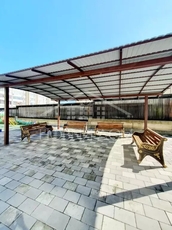 2-к кв. Кабардино-Балкария, Нальчик ул. Героя России Т.М. Тамазова, 2А ... - Фото 2