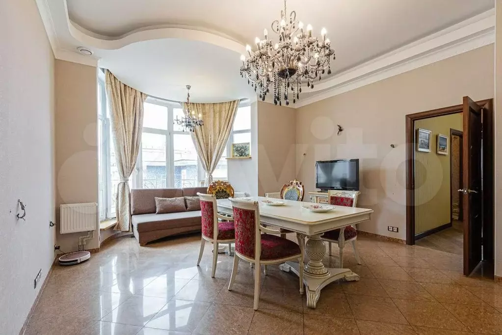 4-к. квартира, 130 м, 4/5 эт. - Фото 1