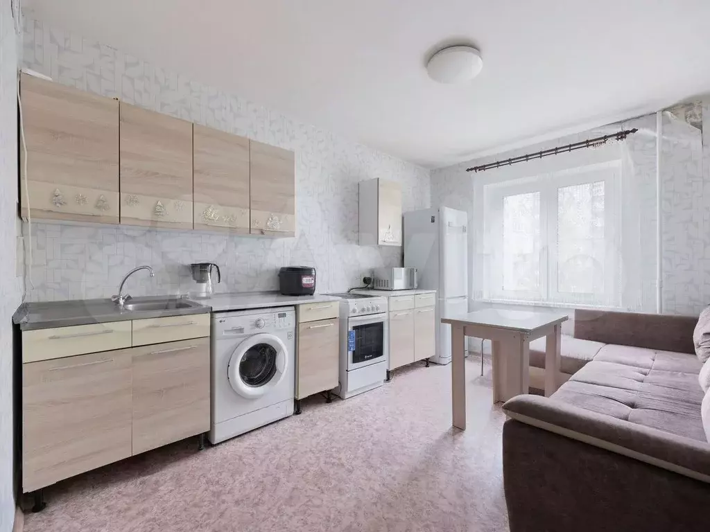 1-к. квартира, 43 м, 5/10 эт. - Фото 1