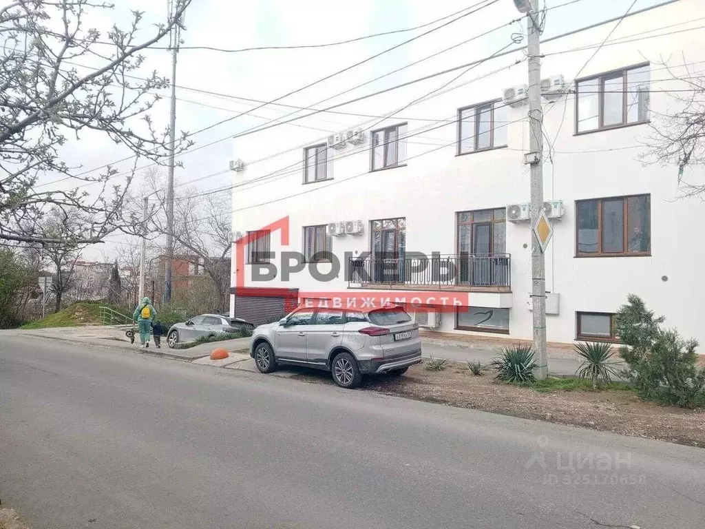 Помещение свободного назначения в Севастополь ул. Генерала Петрова, ... - Фото 1