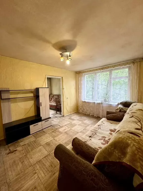 3-к. квартира, 50 м, 2/5 эт. - Фото 0