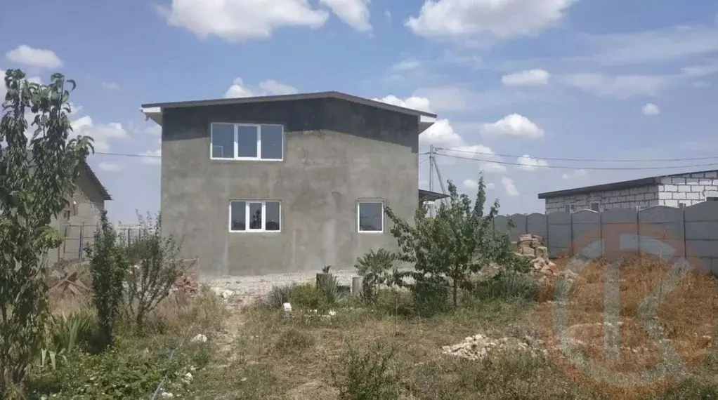 Дом в Крым, Сакский район, Суворовское с/пос, Нарцисс ОК 13 (160 м) - Фото 1