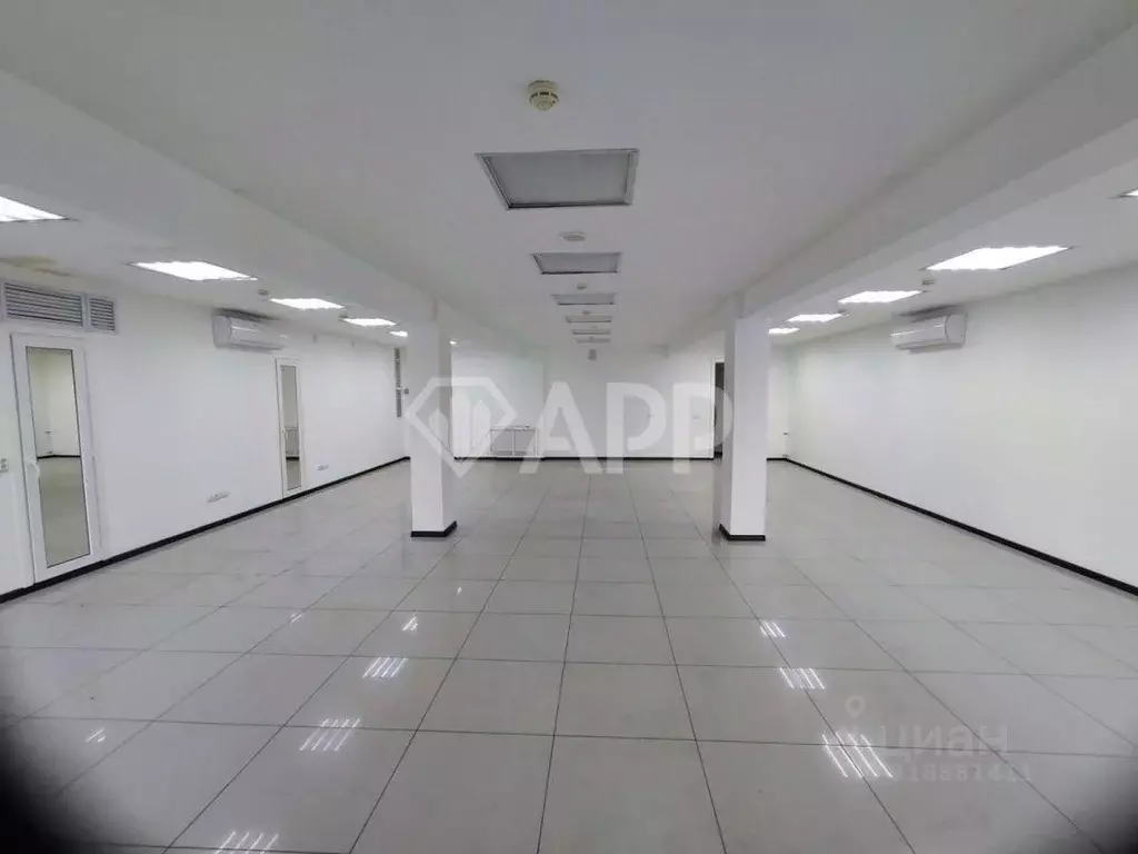 Помещение свободного назначения в Краснодарский край, Краснодар ... - Фото 1