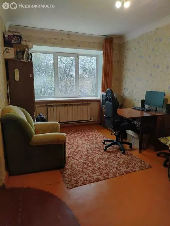 1-комнатная квартира: Ирбит, улица Белинского, 6 (30.4 м) - Фото 0