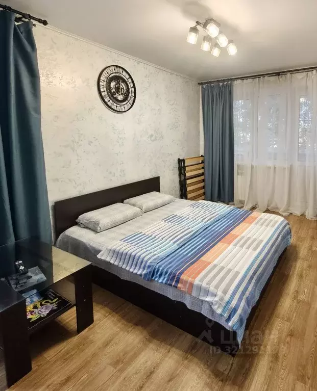 2-к кв. Московская область, Серпухов Звездная ул., 3 (43.0 м) - Фото 0
