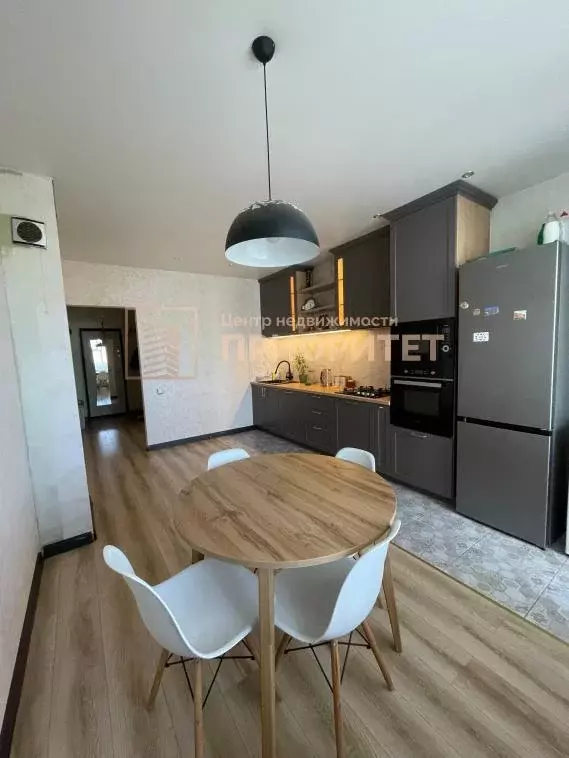 Квартира, 3 комнаты, 81.9 м - Фото 1