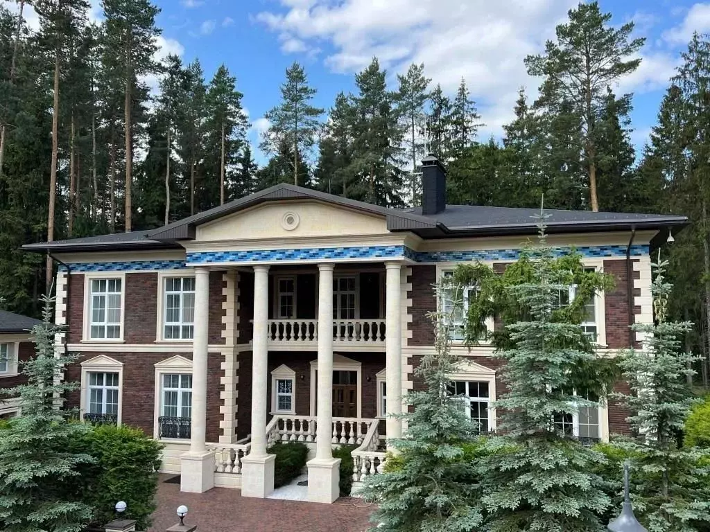 Коттедж в Московская область, Химки Новогорск-7 кп,  (640 м) - Фото 1