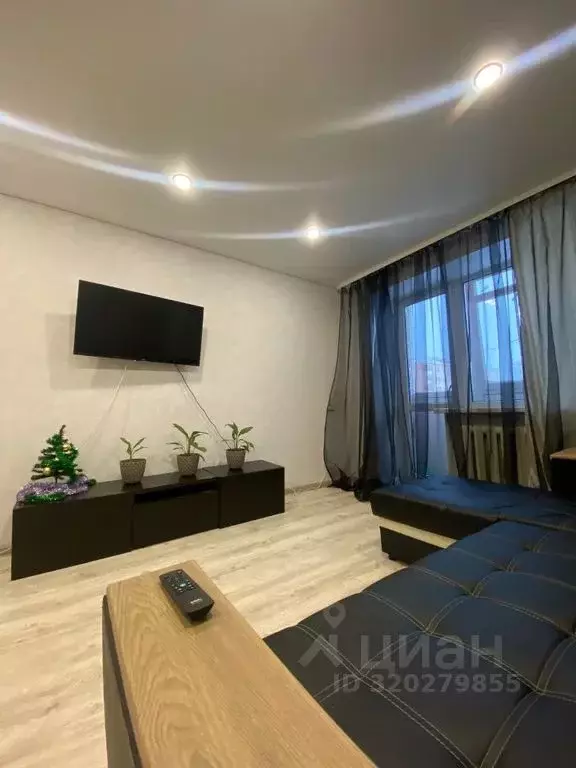 2-к кв. Башкортостан, Нефтекамск Юбилейный просп., 6 (52.0 м) - Фото 1