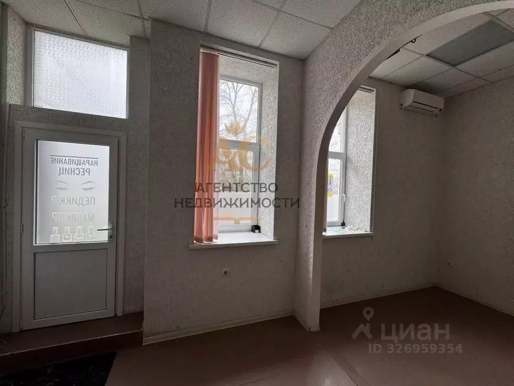 Торговая площадь в Крым, Феодосия муниципальный округ, Приморский пгт ... - Фото 2