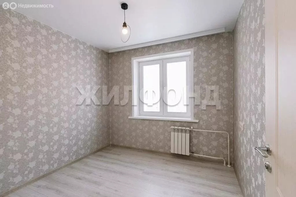 3-комнатная квартира: Новосибирск, улица Николая Сотникова, 16 (58 м) - Фото 2