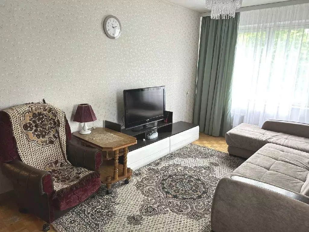 Продается 3-комнатная квартира - Фото 2