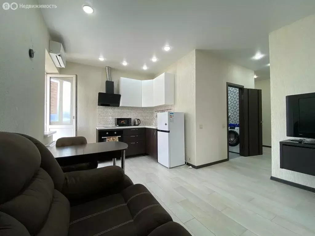 1-комнатная квартира: Краснодар, Круговая улица, 4Вк1 (36.8 м) - Фото 1