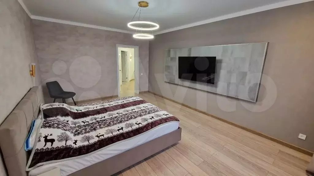 2-к. квартира, 60 м, 10/18 эт. - Фото 1