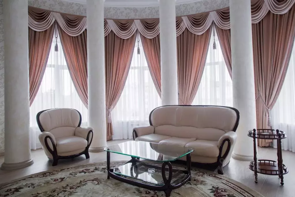2-к кв. Орловская область, Орел пл. Мира, 4 (73.0 м) - Фото 1