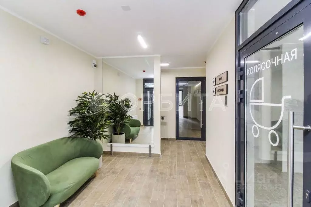 2-к кв. Тюменская область, Тюмень ул. Разведчика Кузнецова, 7 (56.7 м) - Фото 2