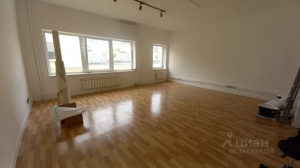 Офис в Москва ул. Радио, 14АС2 (40 м) - Фото 1