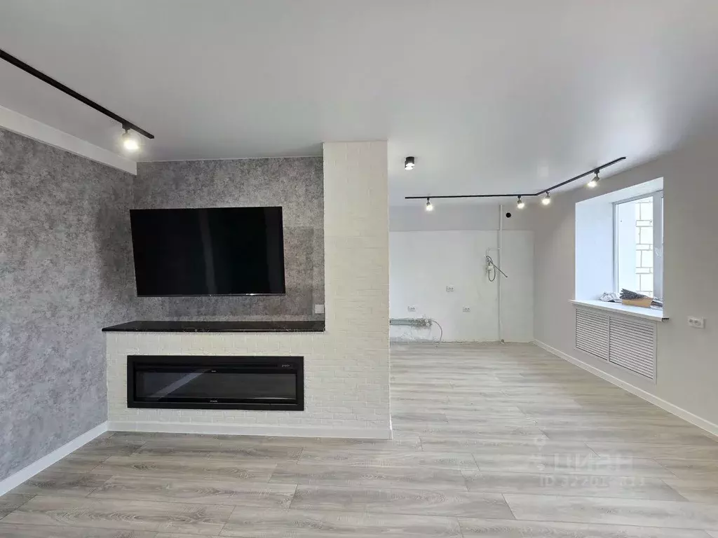 3-к кв. Кировская область, Киров ул. Ленина, 20 (67.81 м) - Фото 1