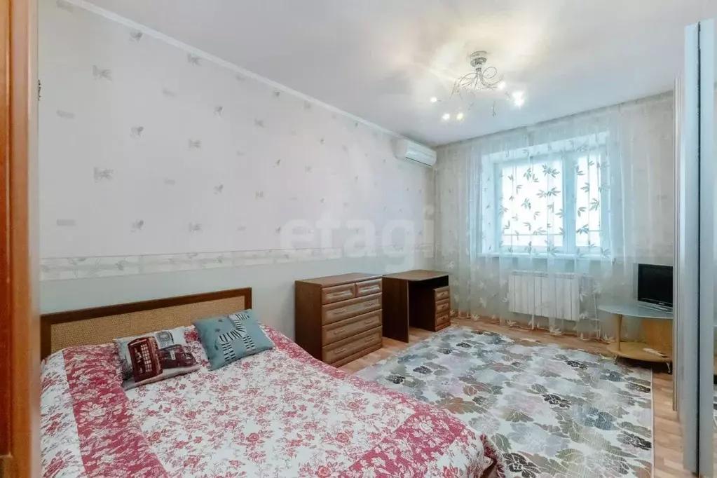 3-к кв. Свердловская область, Екатеринбург ул. Фурманова, 66 (87.6 м) - Фото 1