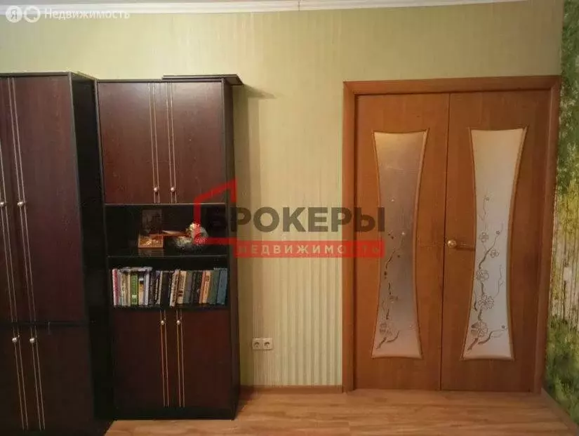 1-комнатная квартира: Севастополь, улица Хрусталёва, 61 (46 м) - Фото 0