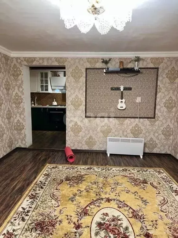 Дом в Ростовская область, Багаевский район, Ажиновское с/пос, Сараи ... - Фото 1