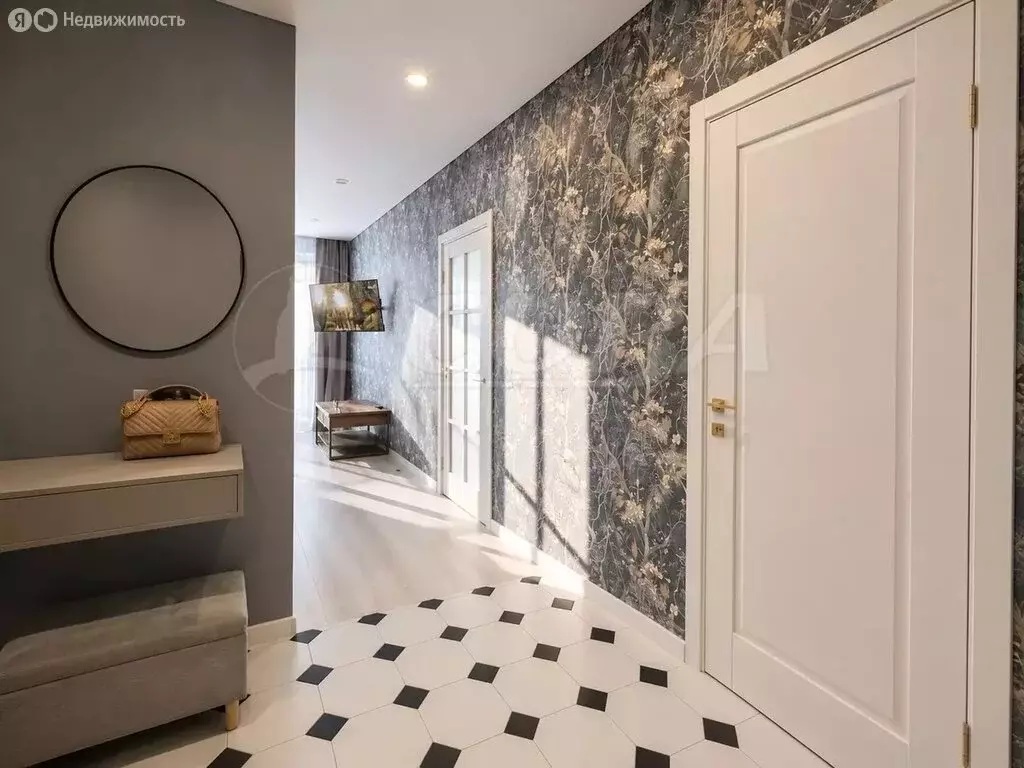 1-комнатная квартира: Тюмень, Дамбовская улица, 29к1 (35 м) - Фото 2