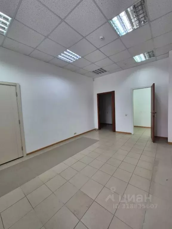 Офис в Свердловская область, Березовский ул. Гагарина, 21 (20 м) - Фото 1
