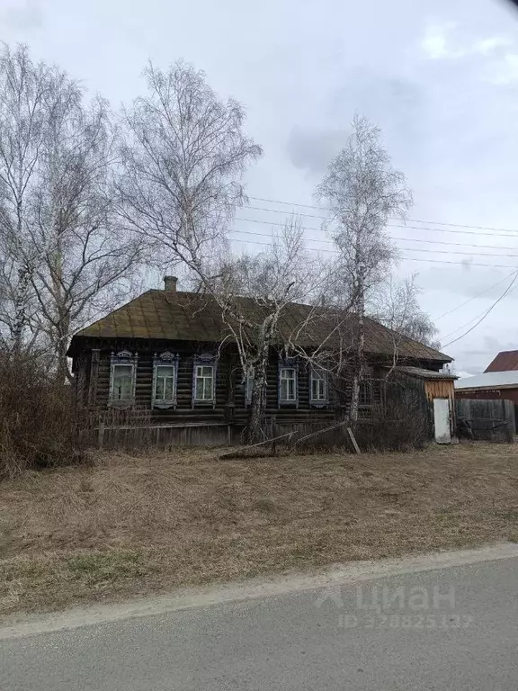 Дом в Ульяновская область, Сурский район, Астрадамовское с/пос, д. ... - Фото 1