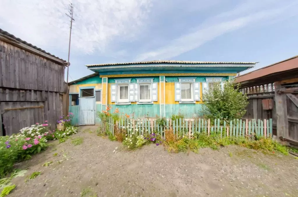 Дом в Курганская область, Шадринский муниципальный округ, с. Ичкино ... - Фото 1